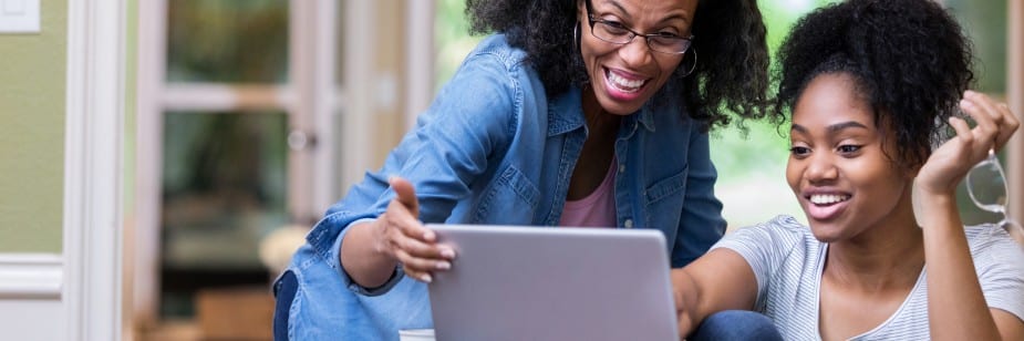 como conseguir desconto na faculdade