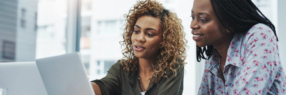 estagiárias de administração