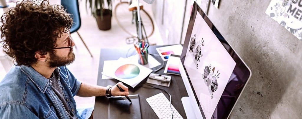 Faculdade de Design Gráfico quantos anos